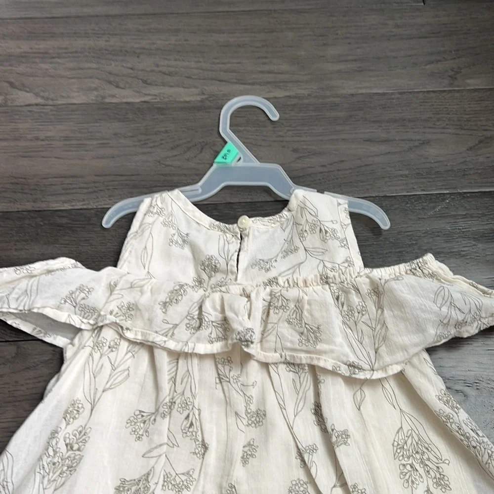 Old Navy toddler girl off the shoulder dress